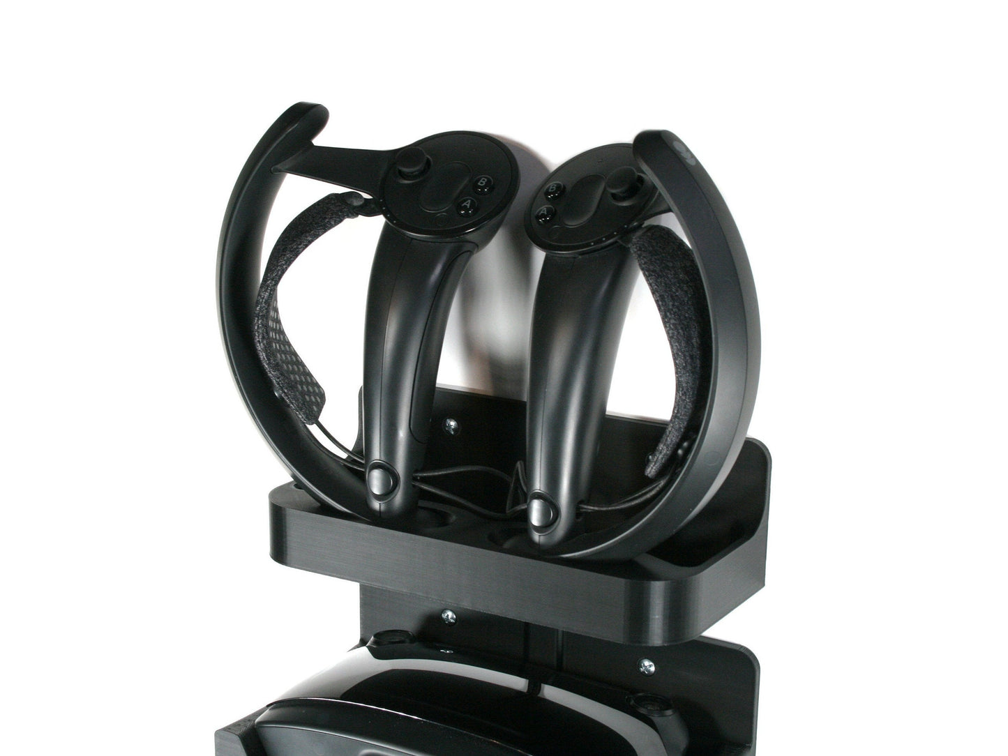 Valve Index Headset and Controller Charging Wall Mount